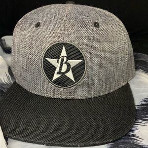 S/M Grassroots snap-back Hat
